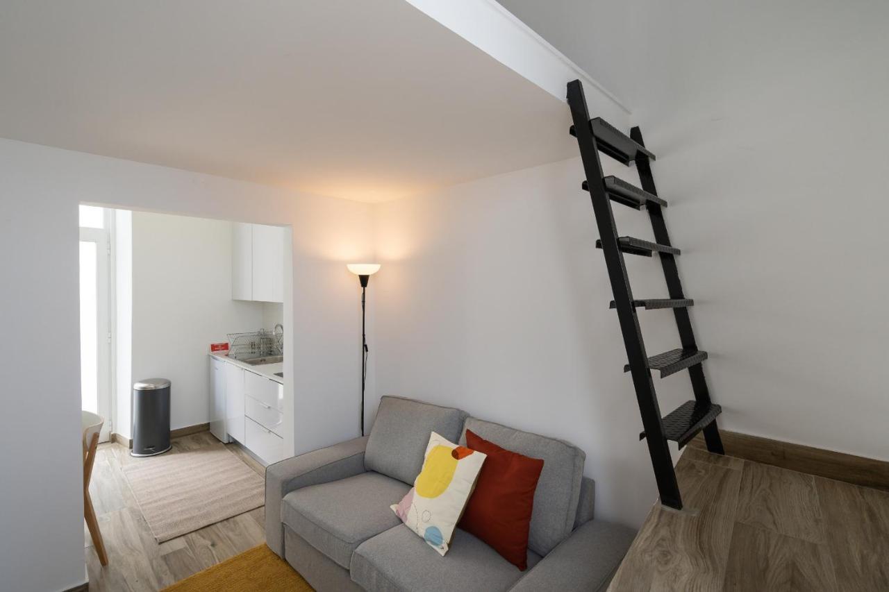 Tia Anica House II - Apartment With Terrace In Central Fuseta Beach Village Buitenkant foto
