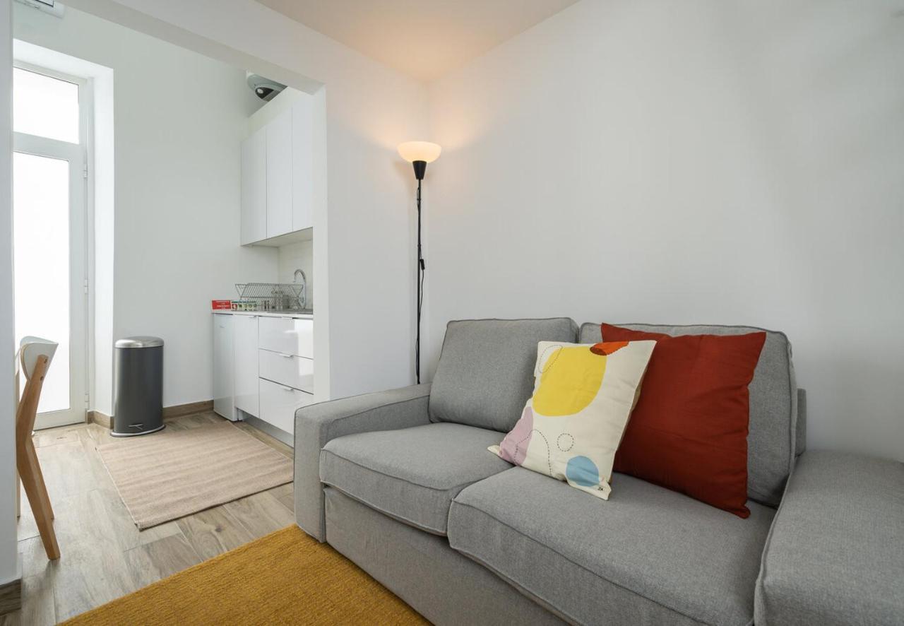 Tia Anica House II - Apartment With Terrace In Central Fuseta Beach Village Buitenkant foto
